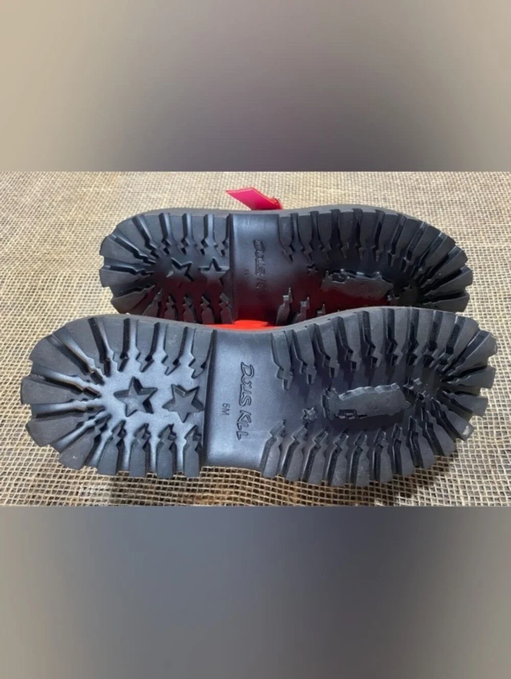 Dolls Kill Delia’s Platform Shoes Size 5M Red Mary Jane Adjustable Buckle